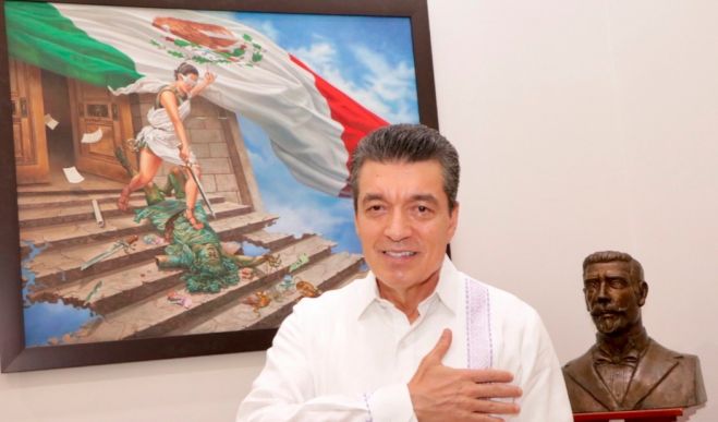 EN UN ESFUERZO CONJUNTO, PROTEGEMOS LA SALUD DEL PUEBLO DE CHIAPAS: RUTILIO ESCANDÓN