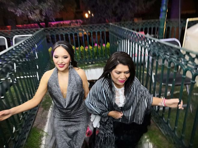 INICI&Oacute; LA FERIA DE LA PRIMAVERA Y DE LA PAZ 2019 CON LA  SERENATA DE GALA PARA ALEJANDRA I