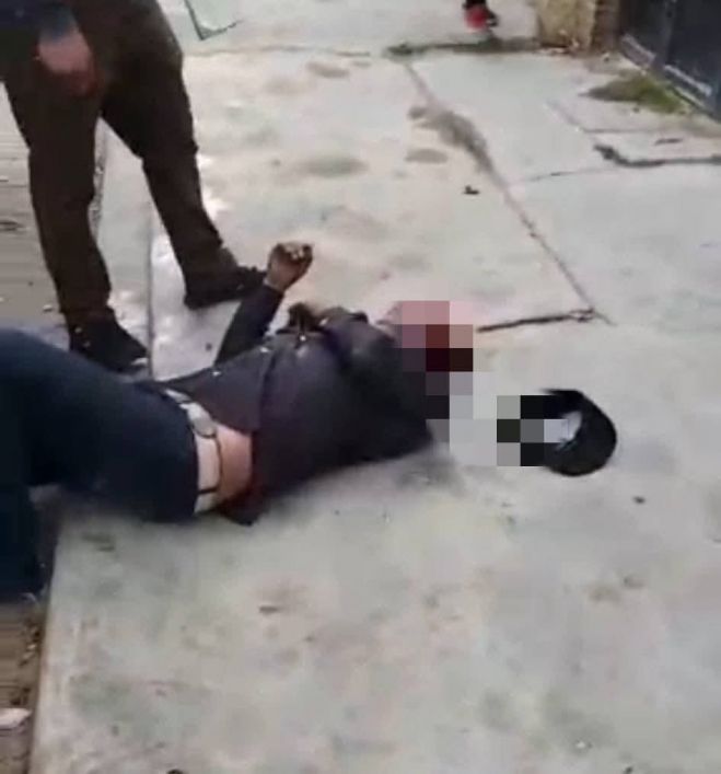 Ebrio choca varios autos y es retenido por vecinos en San Crist&oacute;bal