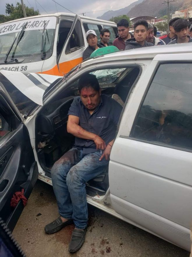 Encontronazo deja un lesionado y daños materiales