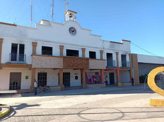 En total abandono luce la presidencia de Altamirano