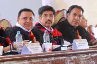Eduardo Ram&iacute;rez Aguilar y Juan Carlos Moreno Guill&eacute;n atestiguan sesi&oacute;n hist&oacute;rica de la SCJN en Tenejapa, Chiapas