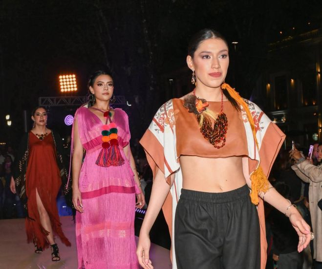 San Crist&oacute;bal de Las Casas celebra con gran &eacute;xito el Festival del Mequ&eacute; y la pasarela &ldquo;Fashion 2025: Vanguardia Ancestral Night&rdquo;