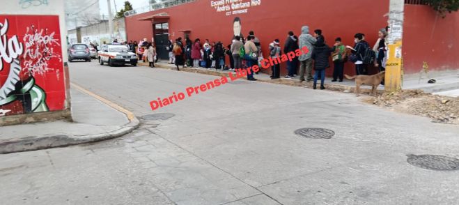 Miles de alumnos regresas a clases en San Cristóbal 