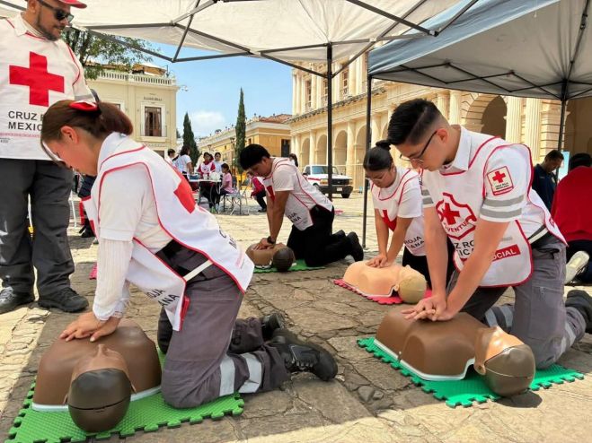 Celebran D&iacute;a Mundial de la Cruz Roja con jornada de salud 