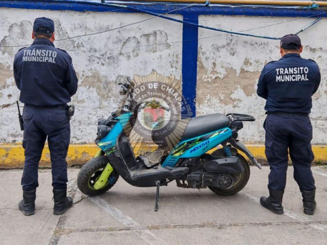 Recupera Tránsito Municipal motoneta con reporte de robo en San Cristóbal