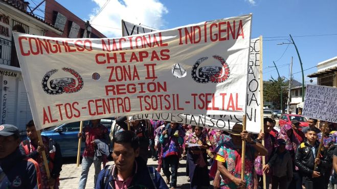 Marchan m&aacute;s de 5 mil personas para conmemorar los 100 a&ntilde;os del asesinato de Emiliano Zapata en San Crist&oacute;bal de Las Casas 