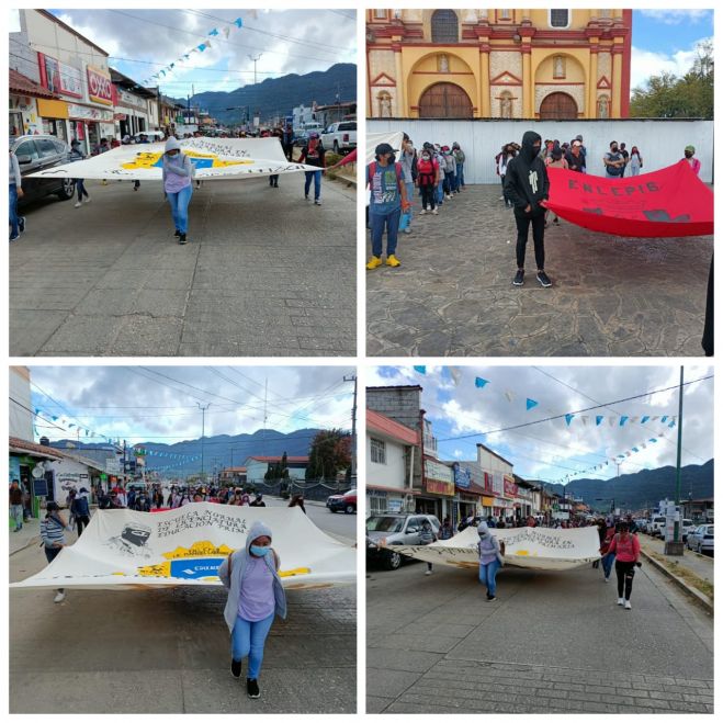 Normalistas marchan en San Crist&oacute;bal