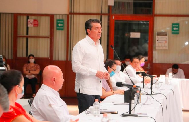 LLAMA RUTILIO ESCANDÓN A SU GABINETE A SEGUIR TRABAJANDO CON TRANSPARENCIA Y LEALTAD AL PUEBLO