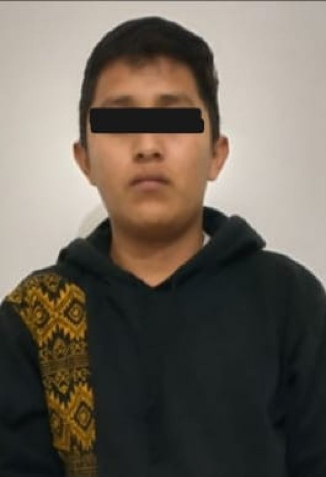 Polic&iacute;a Municipal pone a disposici&oacute;n de FGR a sujeto en posesi&oacute;n de sustancia prohibida