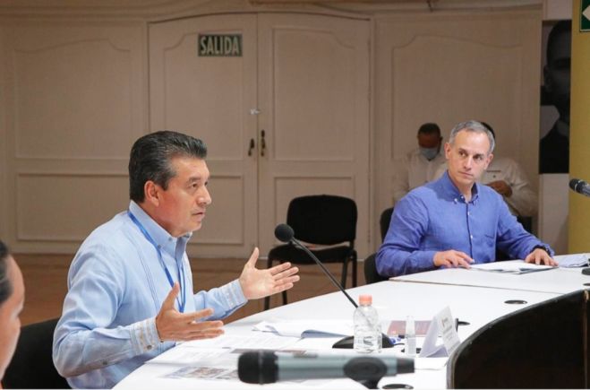 JUNTO A HUGO L&Oacute;PEZ-GATELL, RUTILIO ESCAND&Oacute;N CONVOCA A MUNICIPIOS A SUMARSE AL MODELO DE SALUD COMUNITARIA