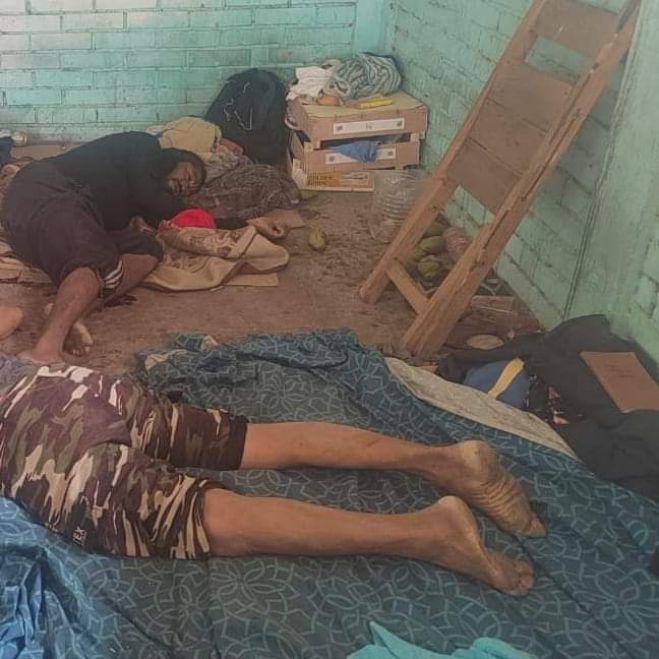 Hallan los cuerpos de dos hombres al interior de una caseta del filtro sanitario en Arriaga 