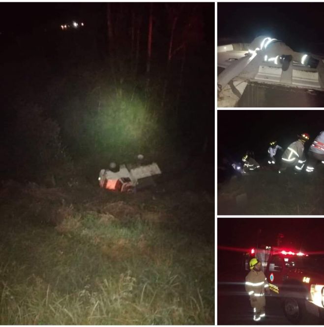 Una mujer gravemente lesionada deja volcadura