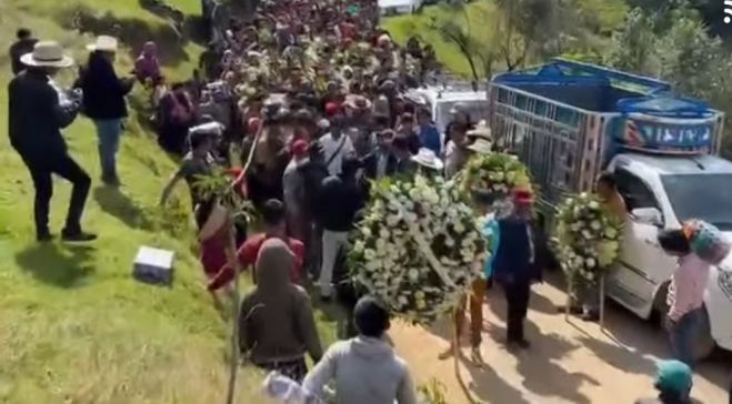 Familiares dan el último adiós a Dominga y su sobrinita Norma, asesinadas en la zona norte de San Cristóbal de las Casas