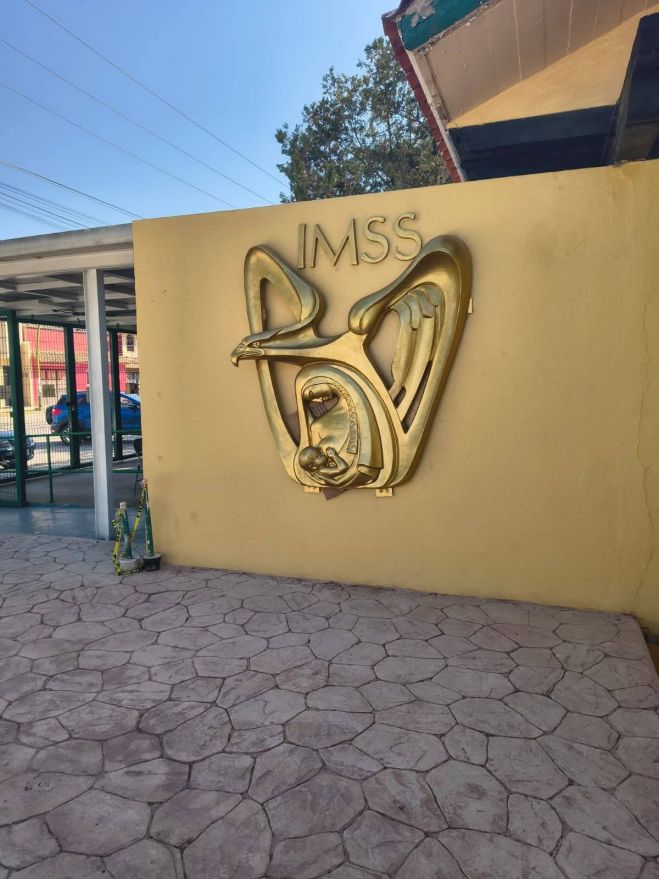 Derechohabientes acusan al IMSS de incumplir con citas de traumatología 